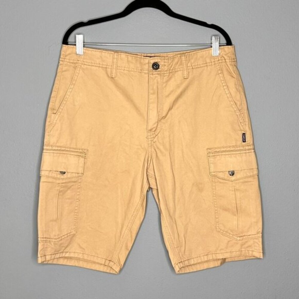 O'Neill | Standard Fit Cargo Shorts​